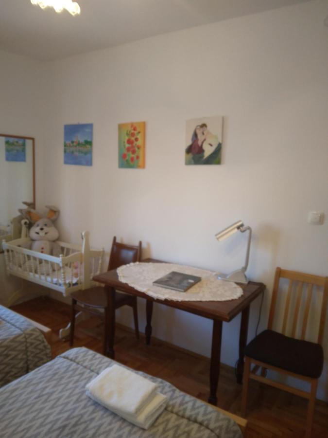 Apartment Meri Трогір Екстер'єр фото