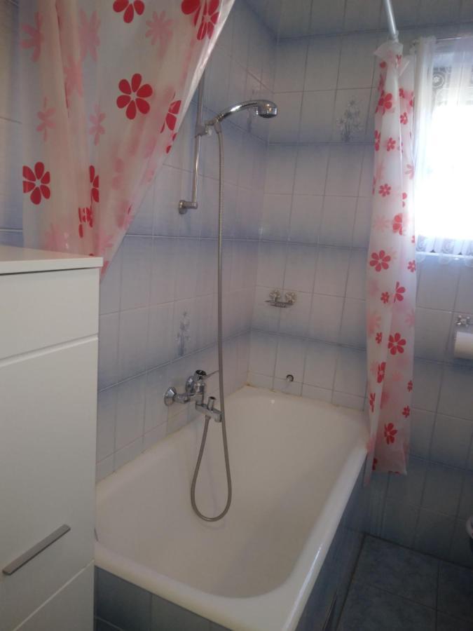 Apartment Meri Трогір Екстер'єр фото