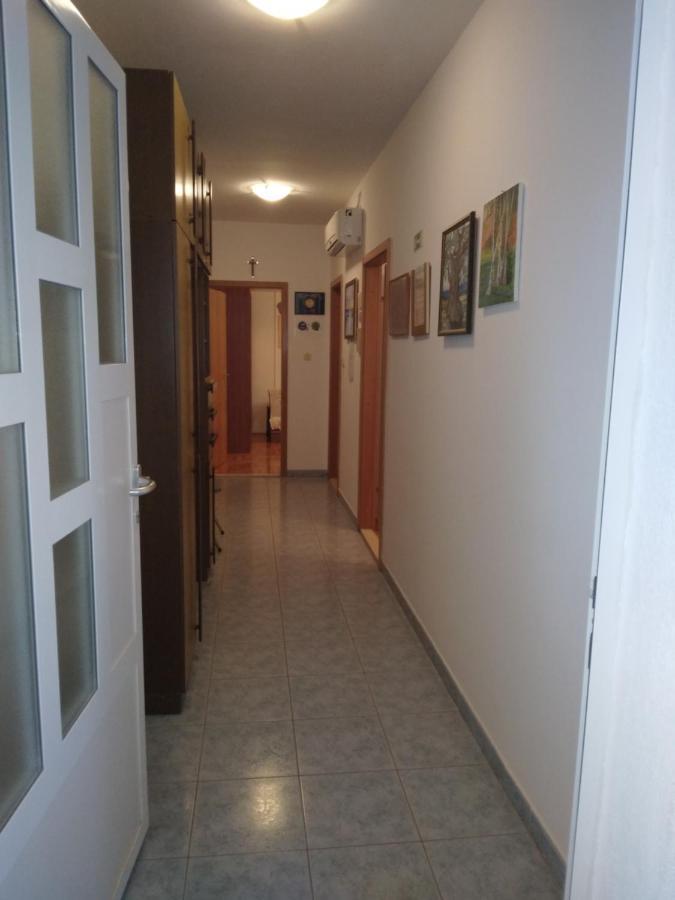 Apartment Meri Трогір Екстер'єр фото