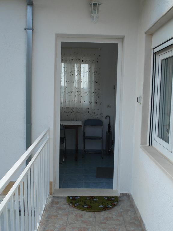 Apartment Meri Трогір Екстер'єр фото